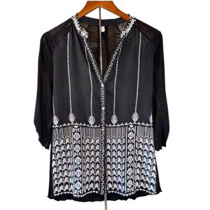 Anthropologie Tiny Black Embroidered White Bohemian Top Silk Cotton Size Medium